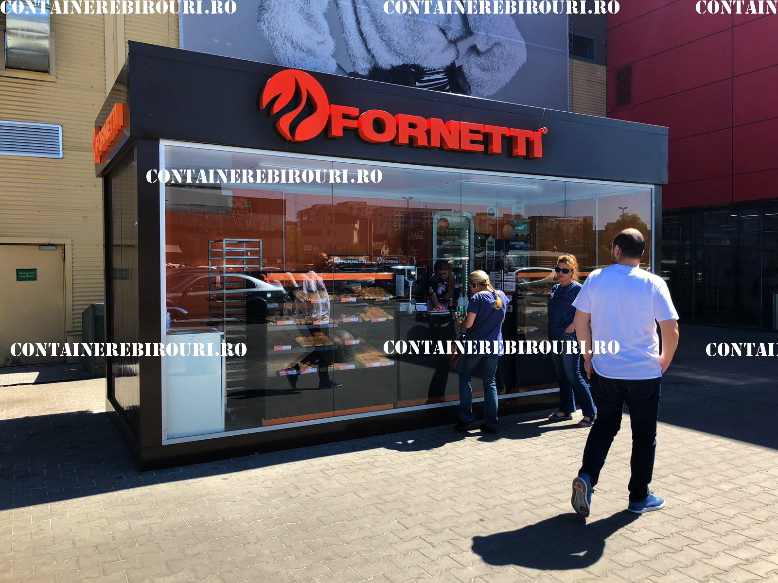 containere-forneti-negre